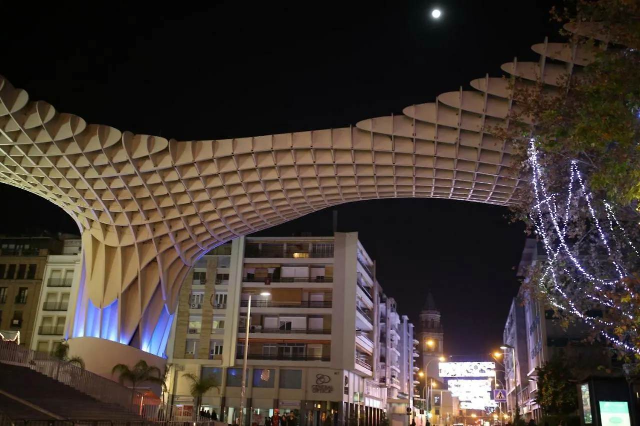 Las Llaves De San Pedro Apartment Seville